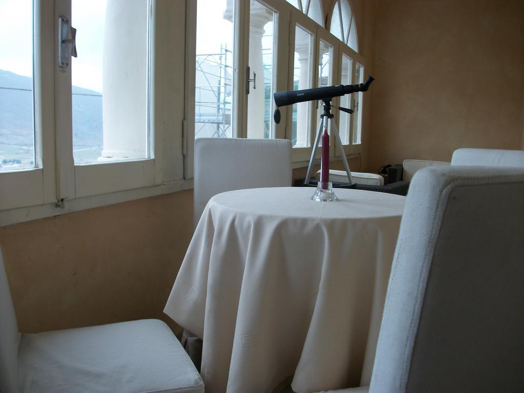 La Loggia Di Federico Otel Navelli Dış mekan fotoğraf